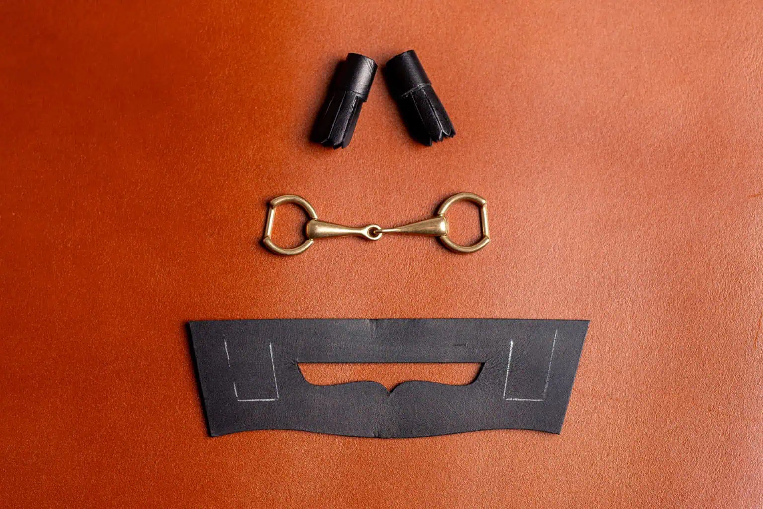 Riegel, Quasten und Horsebit: die Details der Carmina Loafer